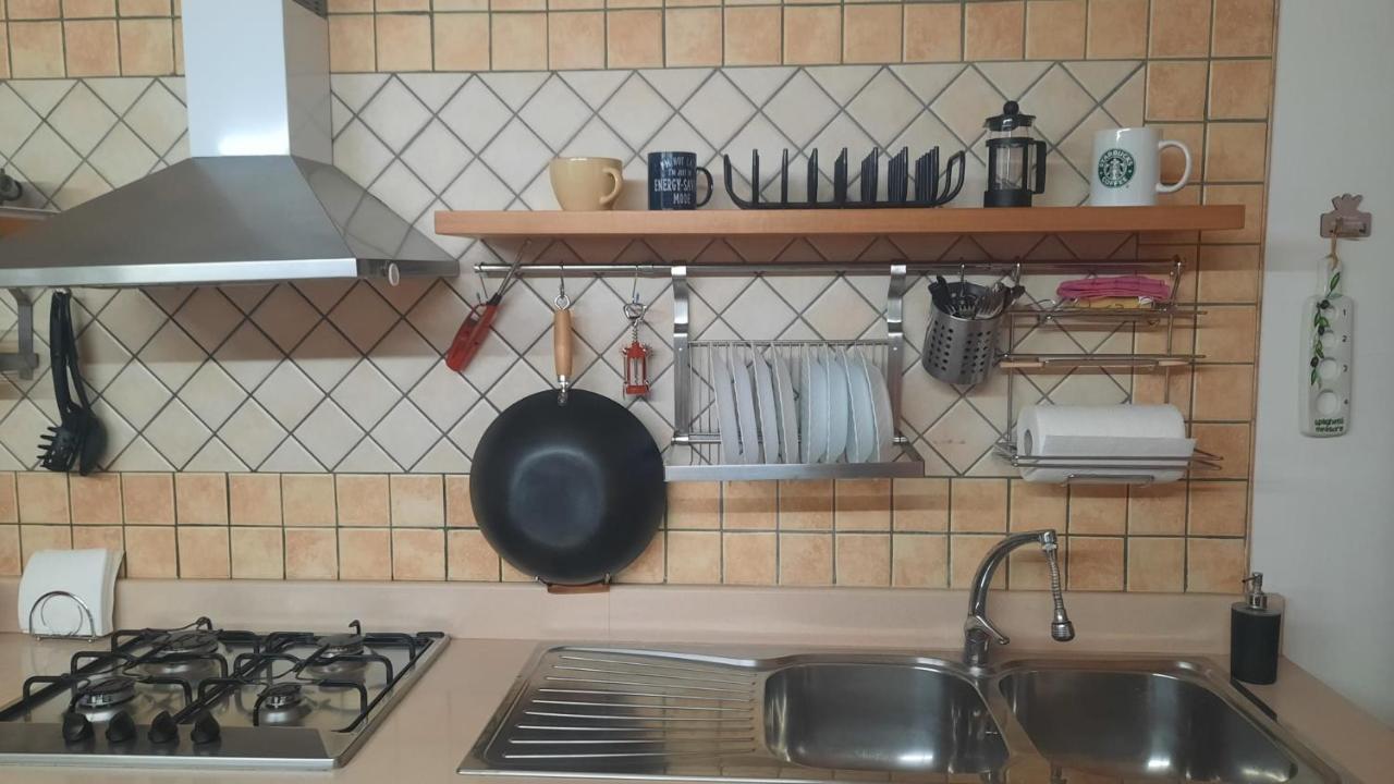 White Home Quartieri Spagnoli Napoli Eksteriør billede