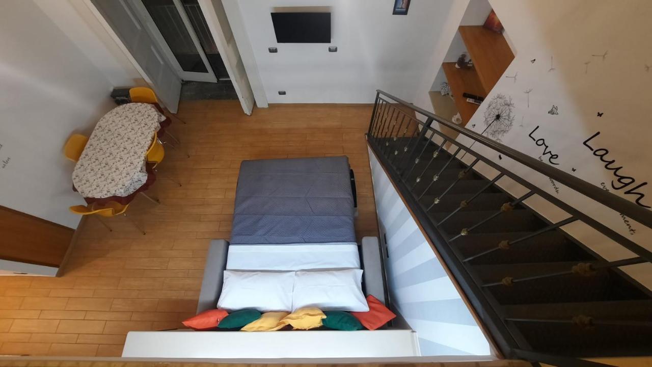 White Home Quartieri Spagnoli Napoli Eksteriør billede