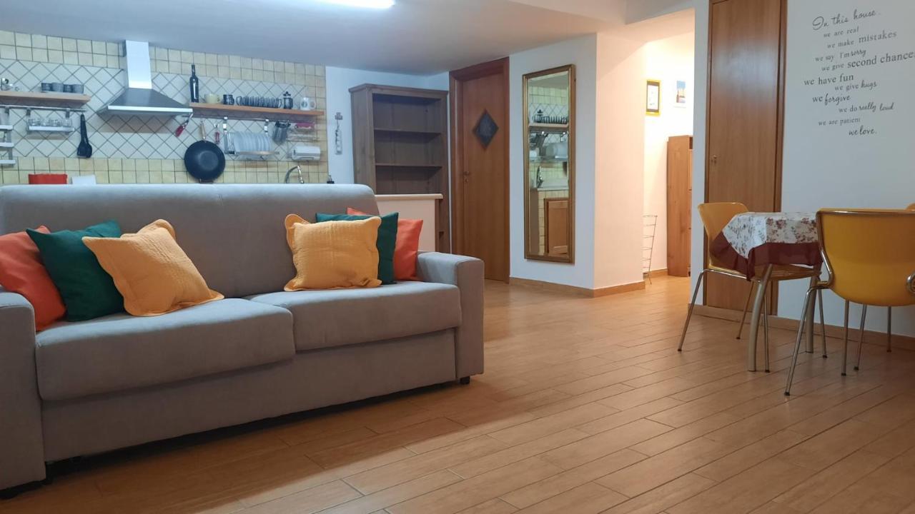 White Home Quartieri Spagnoli Napoli Eksteriør billede