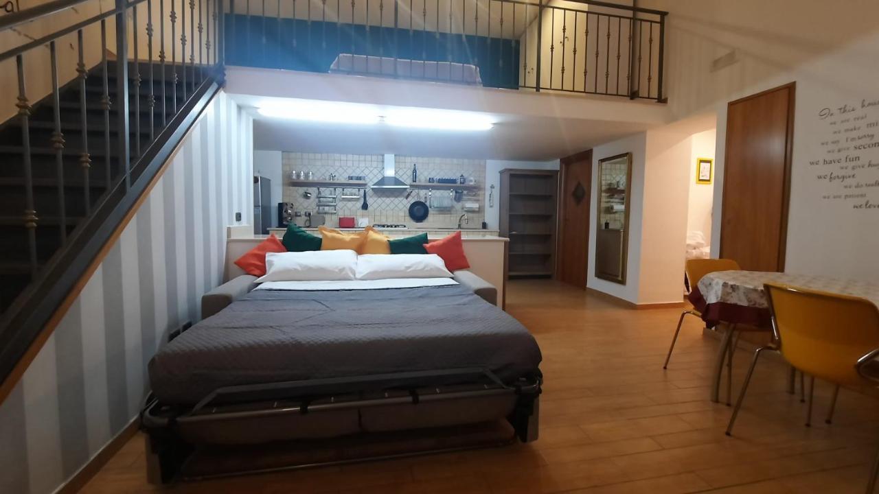 White Home Quartieri Spagnoli Napoli Eksteriør billede