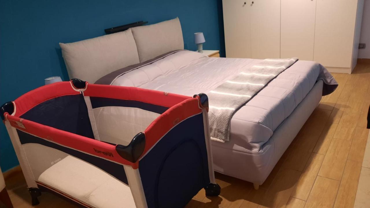 White Home Quartieri Spagnoli Napoli Eksteriør billede